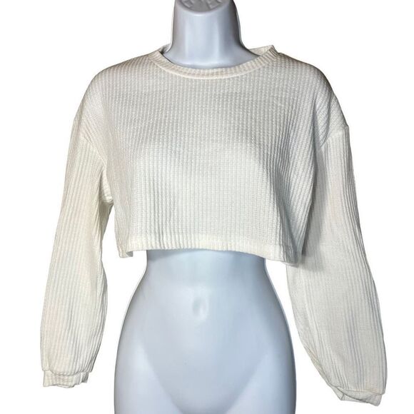 Zaful Sweaters - Zaful White Cropped Sweater Size Small‎